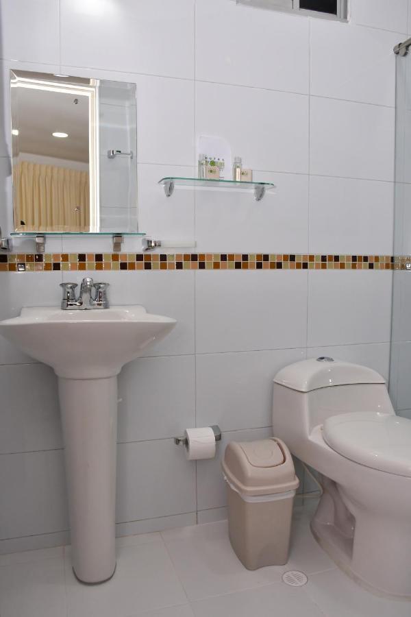 Hotel B`quin Plaza 3*