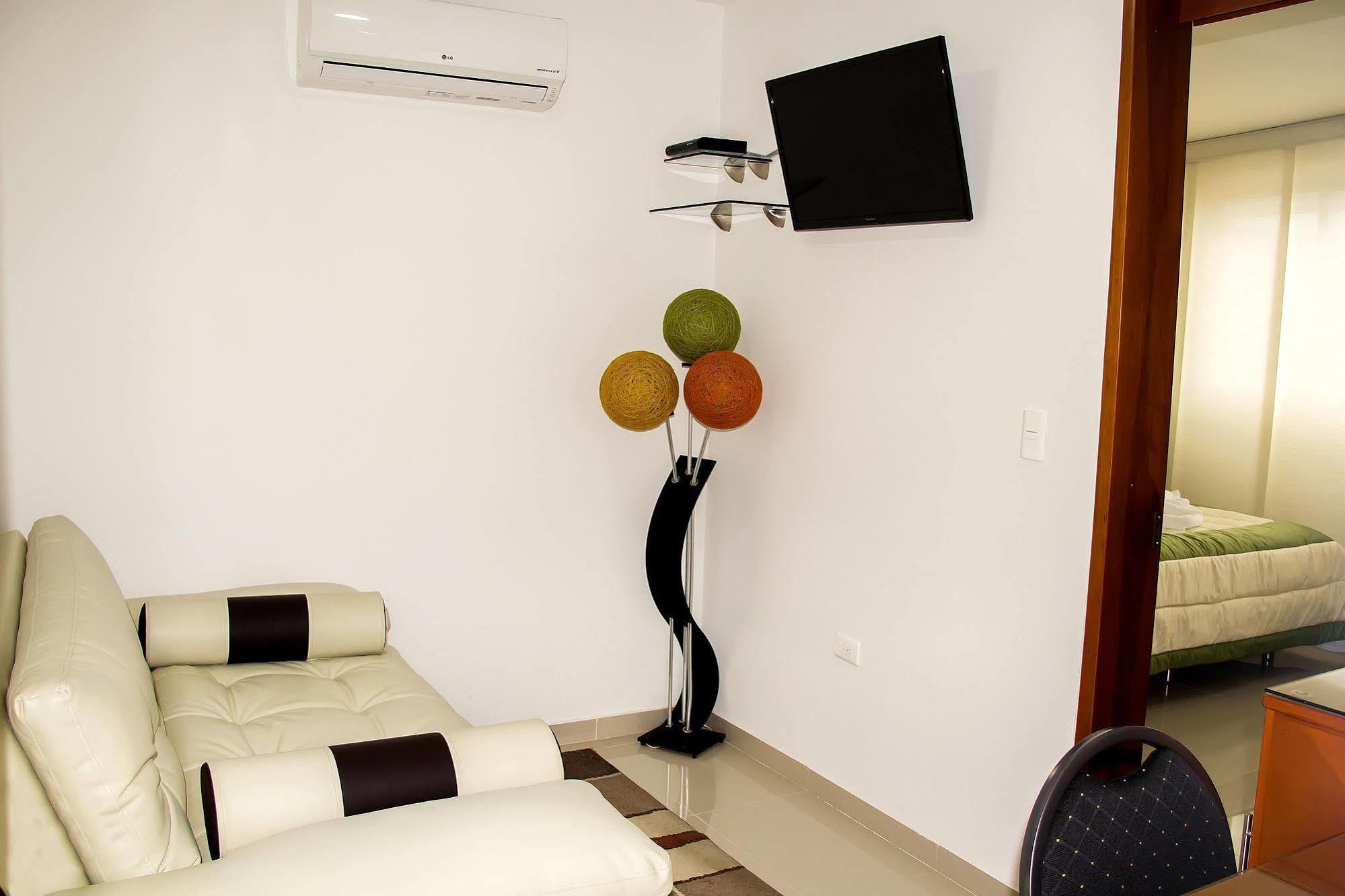 B`quin Plaza 3*